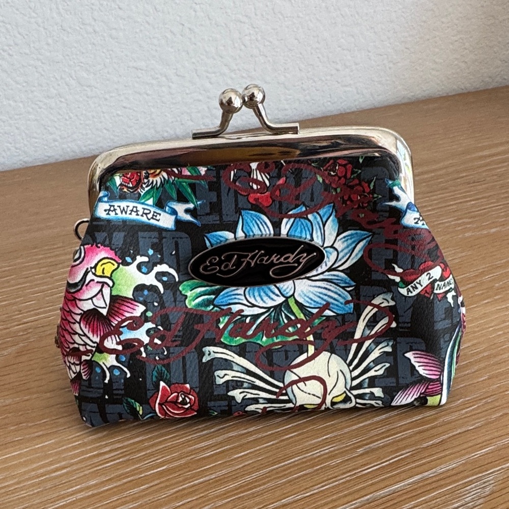 Ed Hardy Kiss Lock Shoulder Clutch Coin Pouch Bag Tattoo Skull Dragon Print NWOT